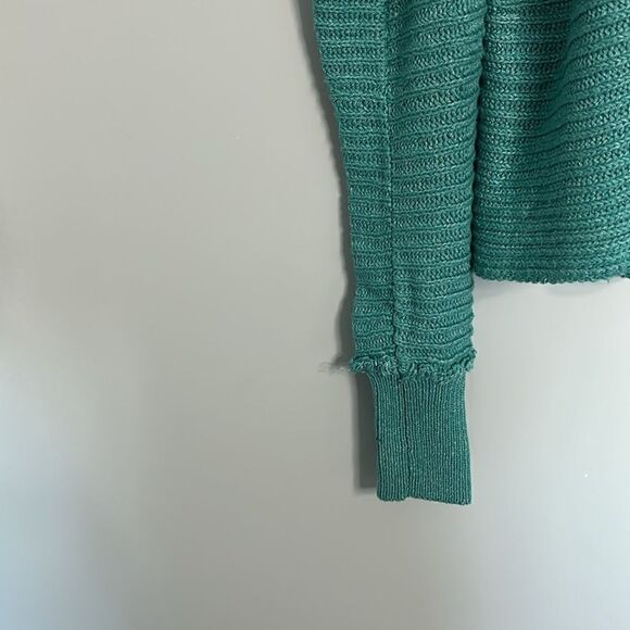 Free People Marlie Pullover V-Neck Sweater - Picture 3 of 10